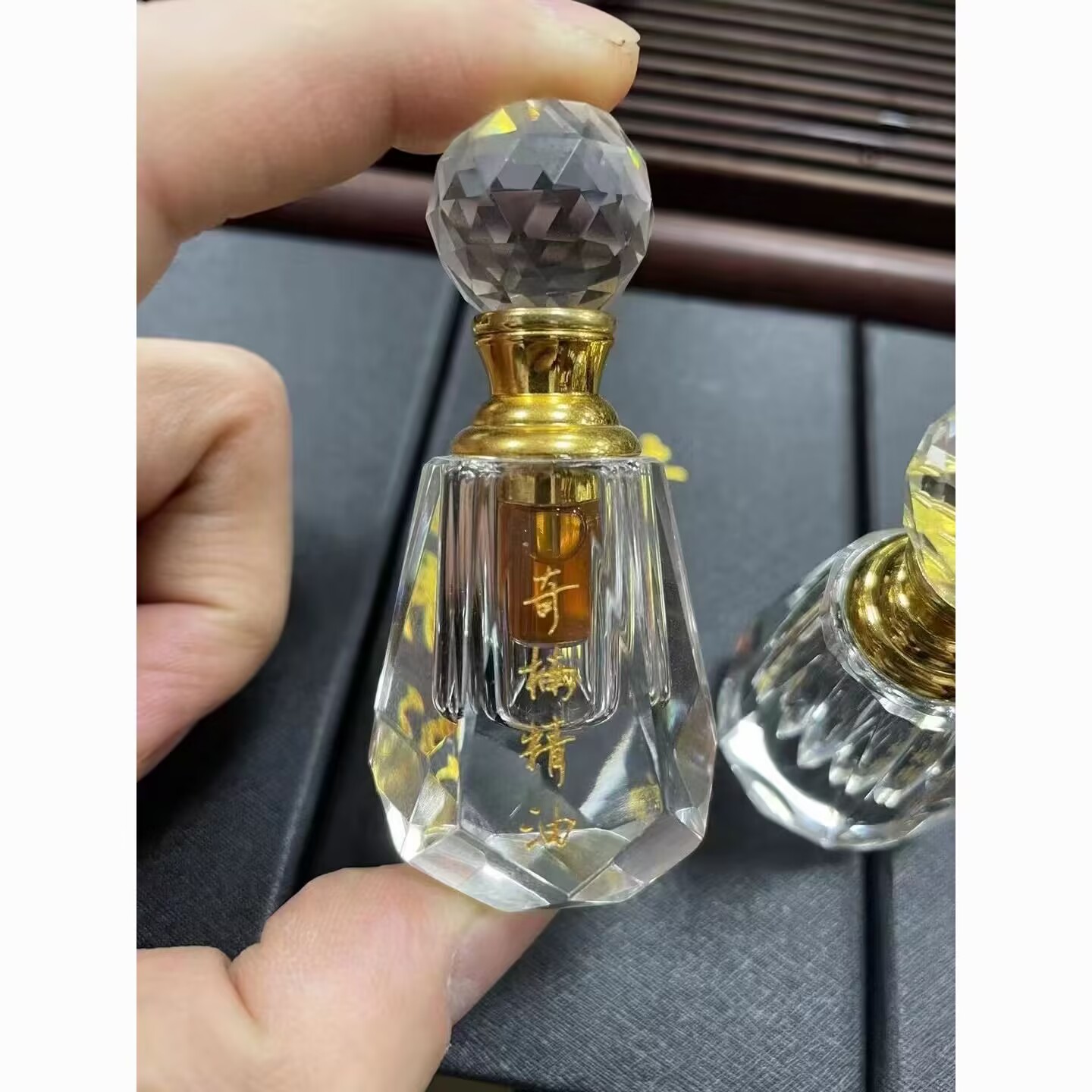 2ml/kotak Minyak Aroma Kayu Ou - Perfume Fragrance Raw Material ulasan dan harga